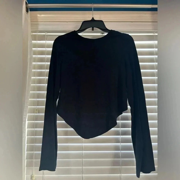 Urban outfitters out From Under black long sleeve elastic short detail in back - Picture 1 of 4